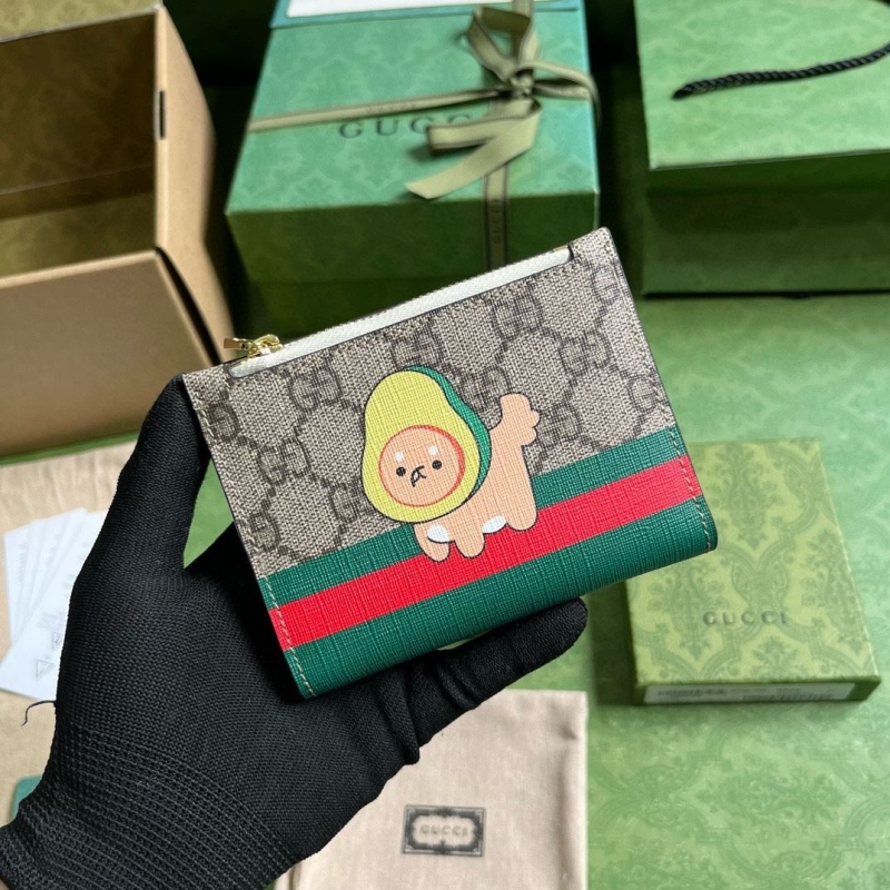 G*u*i wallets & purse